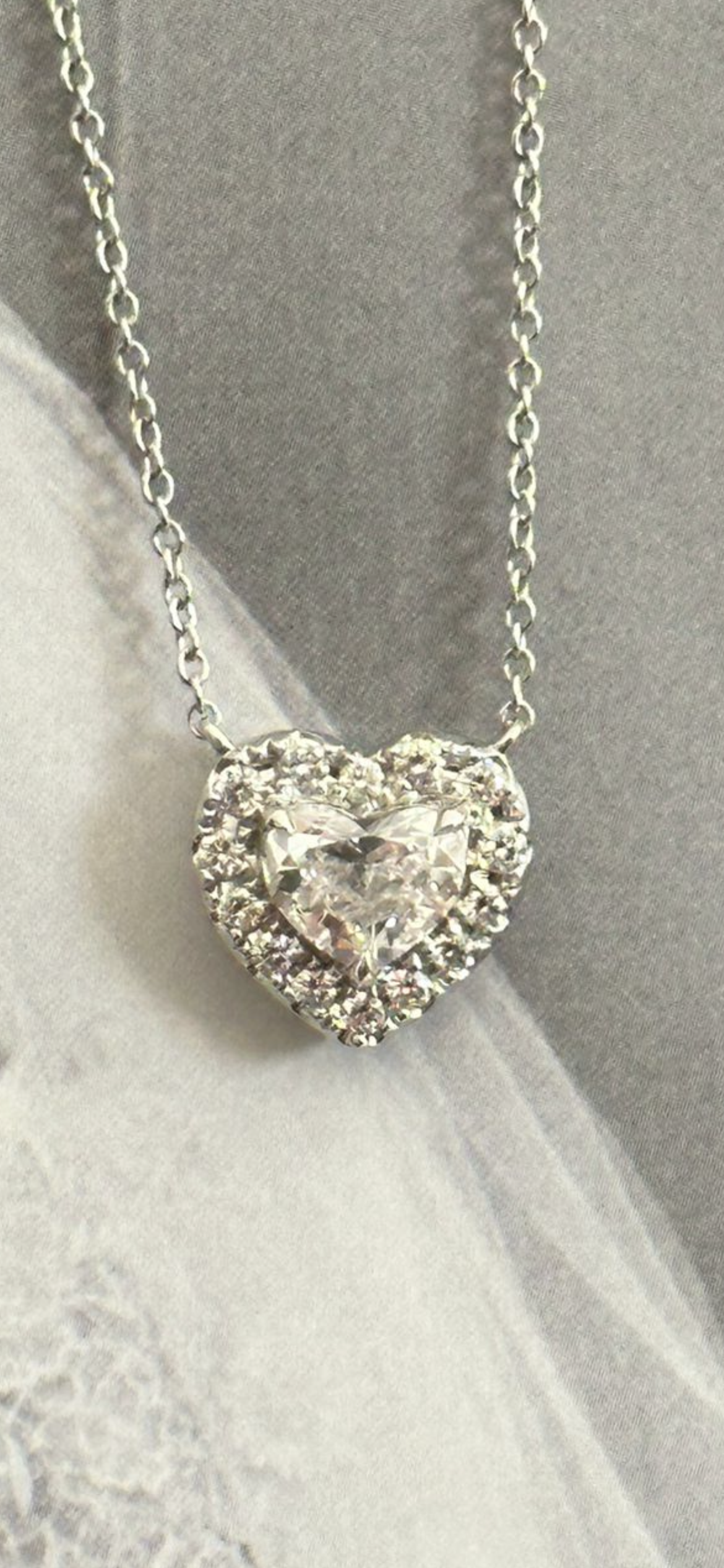 1 ct FANCY FAINT PINK HEART DIAMOND NECKLACE