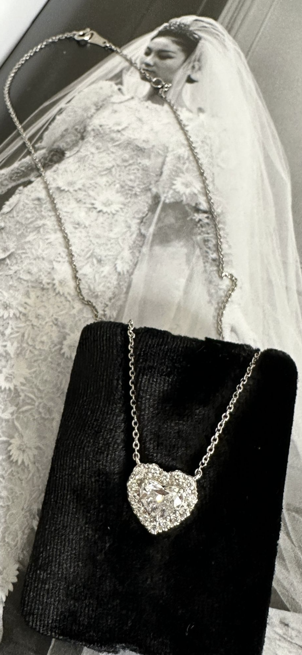 1 ct FANCY FAINT PINK HEART DIAMOND NECKLACE